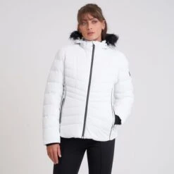 DARE 2B GLAMORIZE II JKT WHITE/BLKFUR 22 -Warm Winter Outlet Store 9 104371 glamorize ii jkt white blkfur dwp479 zue 04