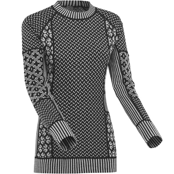 KARI TRAA SMEKKER LS BLACK 23 1 KARI TRAA SMEKKER LS BLACK 23