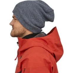 PATAGONIA EVERYDAY BEANIE NEW NAVY 23 -Warm Winter Outlet Store 9 110669 everyday beanie new navy 33430 nena 03