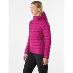 ARC'TERYX CERIUM HOODY W SYNTH 23 -Warm Winter Outlet Store 9 116910 cerium hoody w synth 29625 syn 04