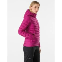 ARC'TERYX CERIUM HOODY W SYNTH 23 -Warm Winter Outlet Store 9 116910 cerium hoody w synth 29625 syn 05