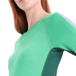 ICEBREAKER MERINO W ZONEKNIT 200 LS CREWE FRESH/GREEN GLORY/CB 23 -Warm Winter Outlet Store 9 124891 w zoneknit 200 ls crewe fresh green glory cb ib0a56hd839 05