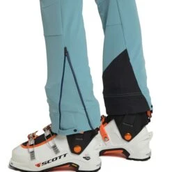 Haglöfs HAGLÖFS DISCOVER TOURING PANT W FROST BLUE 23 -Warm Winter Outlet Store 9 125680 605562 4q3 06