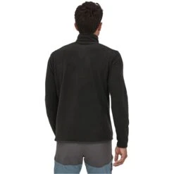 PATAGONIA M'S R1 AIR ZIP NECK BLACK 23 -Warm Winter Outlet Store 9 126840 40245 blk 03