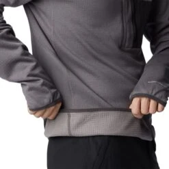 COLUMBIA TRIPLE CANYON™ HALF ZIP CITY GREY/SHARK 23 -Warm Winter Outlet Store 9 128786 triple canyon tm half zip city grey shark 2031321 023 06