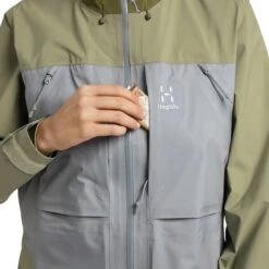 Haglöfs HAGLÖFS VASSI TOURING GTX JACKET W CONCRETE/THYME GREEN 23 -Warm Winter Outlet Store 9 129632 vassi touring gtx jacket w concrete thyme green 605022 4vv 06