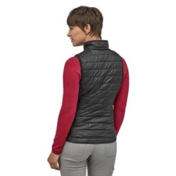 PATAGONIA NANO PUFF VEST W BLACK 23 8 PATAGONIA NANO PUFF VEST W BLACK 23 -Warm Winter Outlet Store 9 29482 nano puff vest w black 84247 blk 04