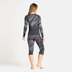 ODLO BLACKCOMB ECO BL TOP CREW NECK L/S W BLACK SPACE DYE 23 11 ODLO BLACKCOMB ECO BL TOP CREW NECK L/S W BLACK SPACE DYE 23 -Warm Winter Outlet Store 9 95362 blackcomb eco bl top crew neck l s w black space dye 188561 60223 06